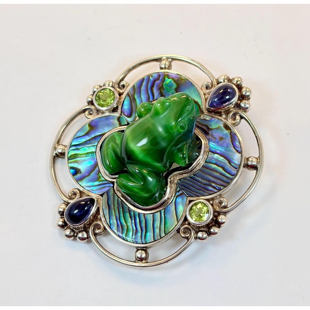 Sajen Pendant Brooch, Sterling Silver, Lucky Frog, Good Fortune, Abalone